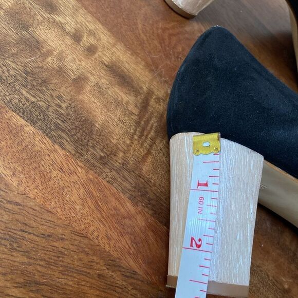 Talbots Classic Black Suede Pumps - Picture 9 of 10